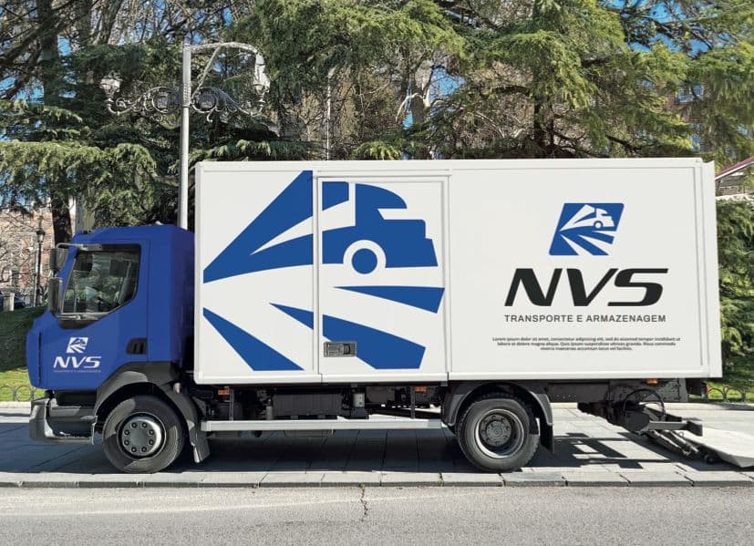 Frota de caminhões NVS Transporte: veículos modernos e profissionais preparados para transporte de cargas com segurança e eficiência em todo o Brasil